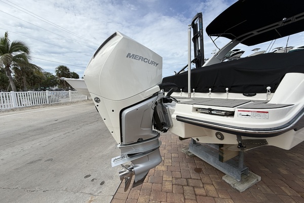 300ft Sea Ray Yacht For Sale