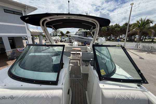 300ft Sea Ray Yacht For Sale