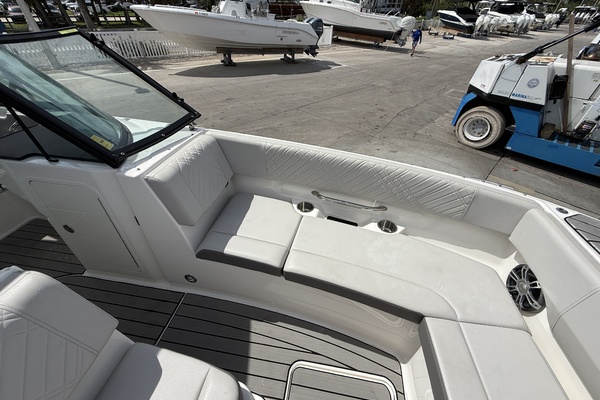 300ft Sea Ray Yacht For Sale