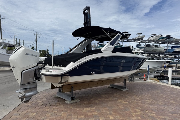 300ft Sea Ray Yacht For Sale