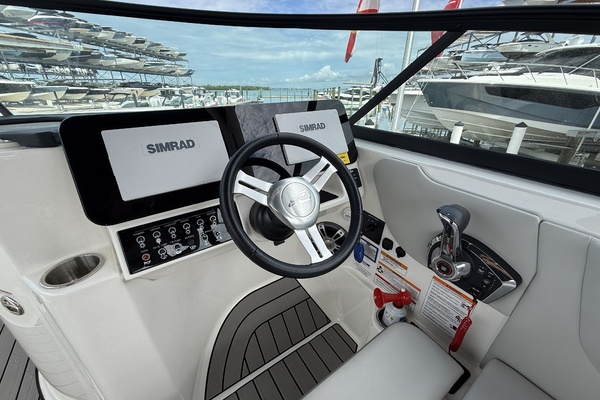 300ft Sea Ray Yacht For Sale
