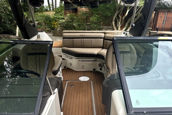26ft Sea Ray Yacht For Sale