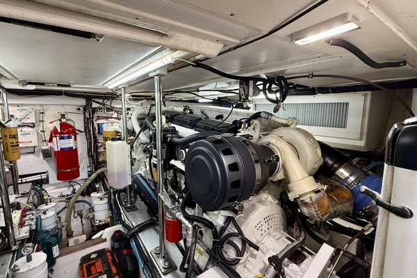Grand Banks 49 Eastbay HX Yacht For Sale