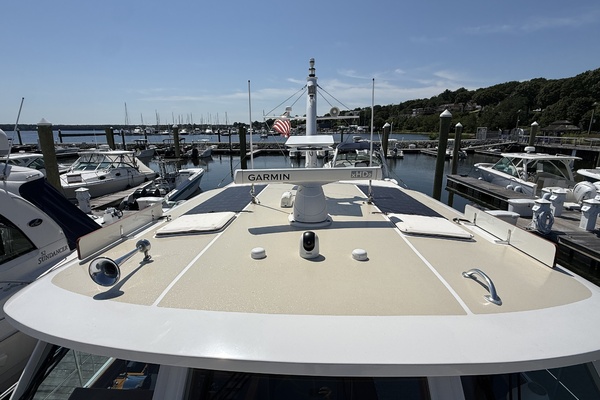 FLYAWAY 49ft Grand Banks Yacht For Sale