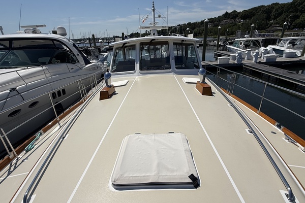 FLYAWAY 49ft Grand Banks Yacht For Sale