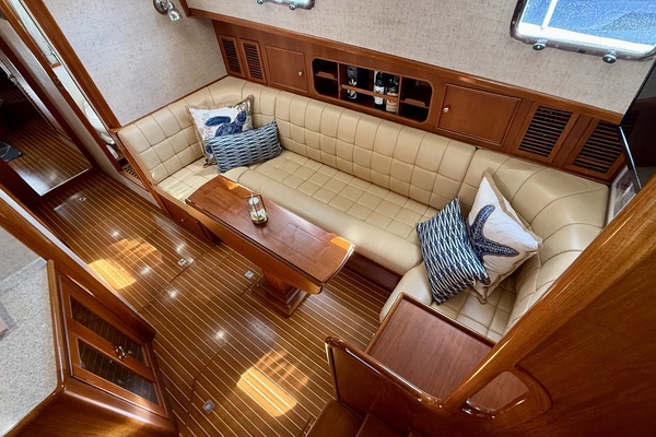 FLYAWAY 49ft Grand Banks Yacht For Sale