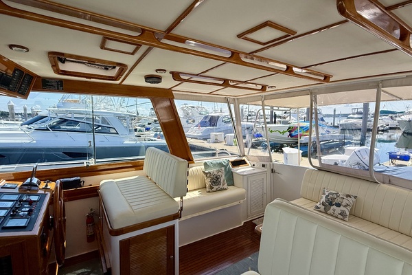FLYAWAY 49ft Grand Banks Yacht For Sale