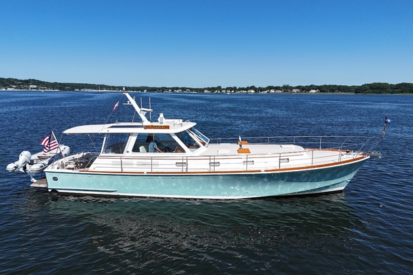 FLYAWAY 49ft Grand Banks Yacht For Sale