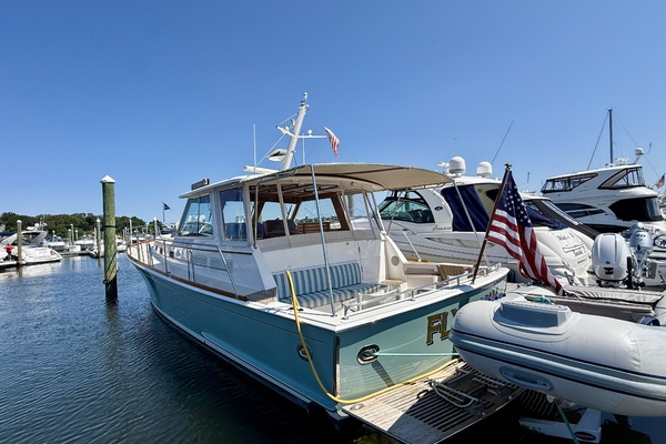 FLYAWAY 49ft Grand Banks Yacht For Sale