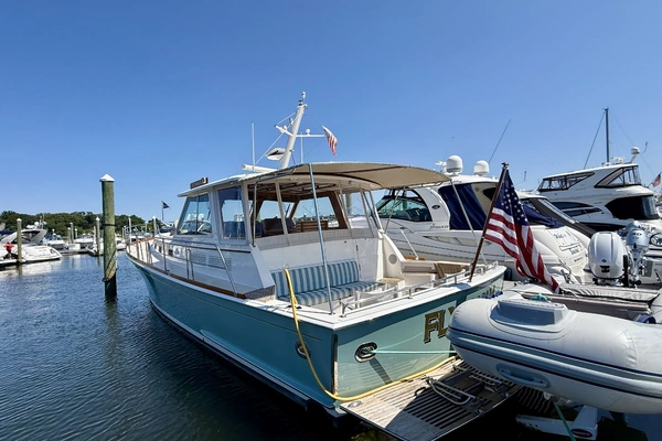 Grand Banks 49 Eastbay HX Yacht For Sale