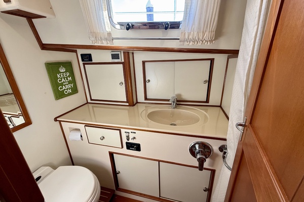 FLYAWAY 49ft Grand Banks Yacht For Sale