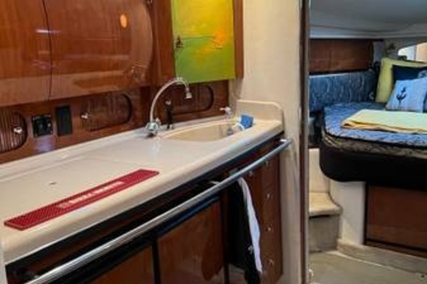 36ft Sea Ray Yacht For Sale