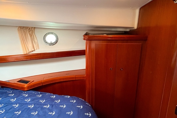 White Horse 42ft Beneteau Yacht For Sale