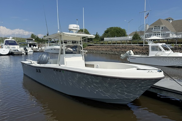 26ft Mako Yacht For Sale