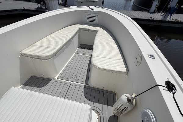 26ft Mako Yacht For Sale