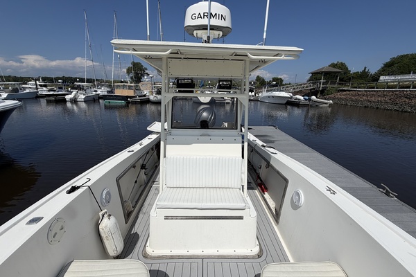 26ft Mako Yacht For Sale