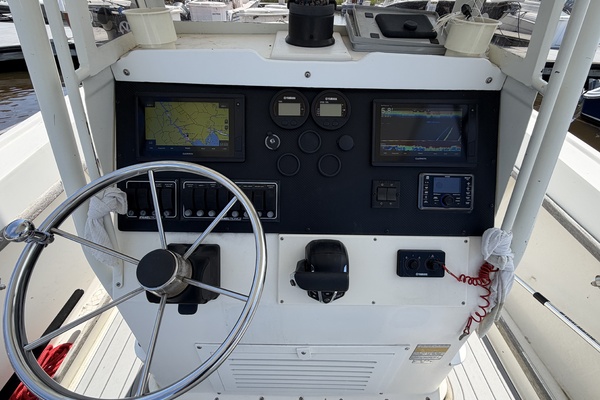 26ft Mako Yacht For Sale