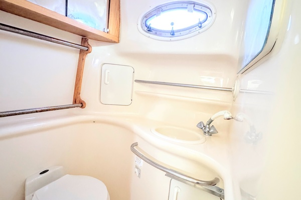 YACHTSEY 33ft Sea Ray Yacht For Sale