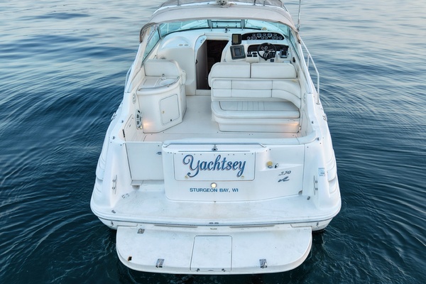 YACHTSEY 33ft Sea Ray Yacht For Sale