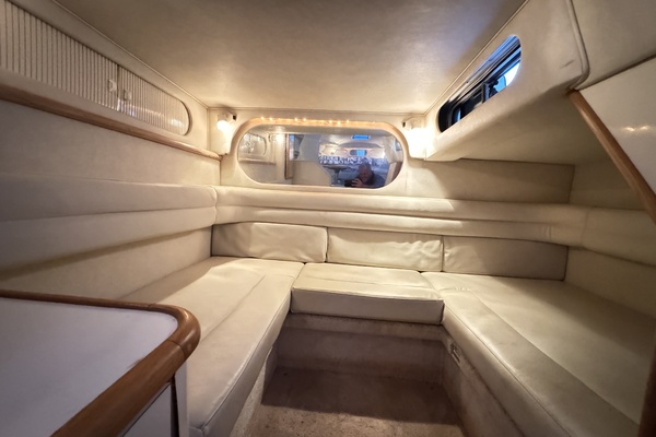 YACHTSEY 33ft Sea Ray Yacht For Sale