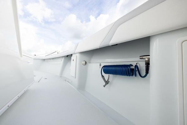 39ft Yellowfin Yacht For Sale