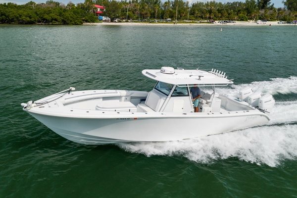 39ft Yellowfin Yacht For Sale