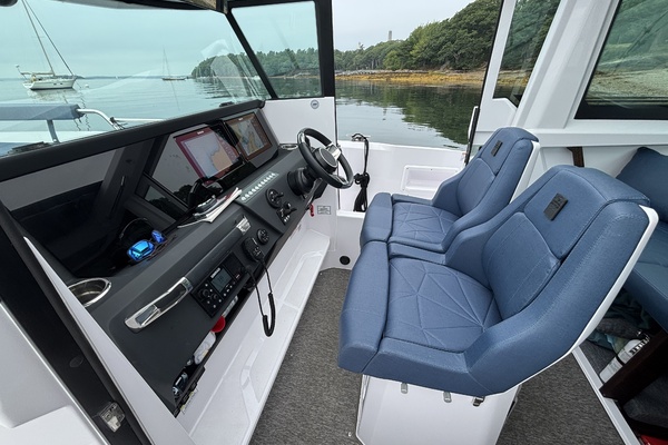 29ft Axopar Yacht For Sale