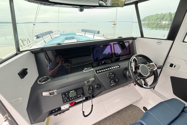 29ft Axopar Yacht For Sale