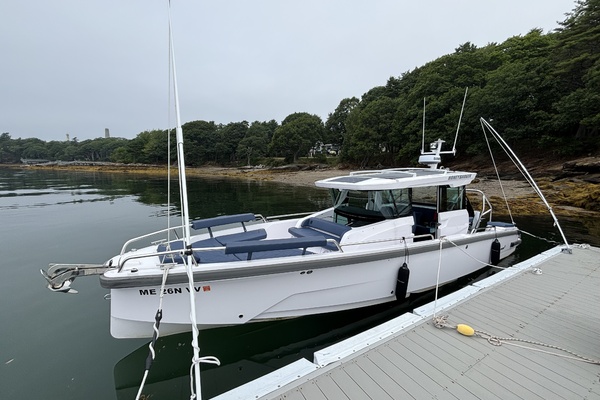 29ft Axopar Yacht For Sale