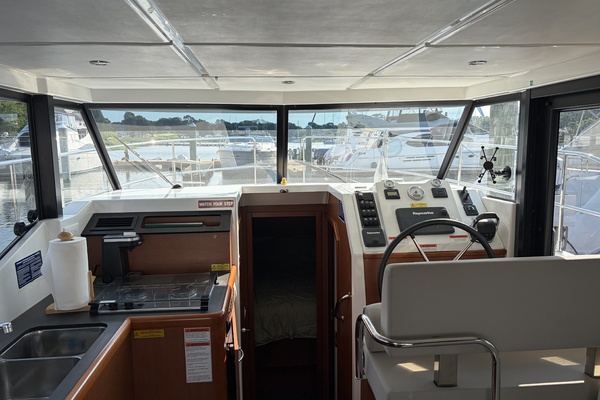 Okie Dokie 30ft Beneteau Yacht For Sale