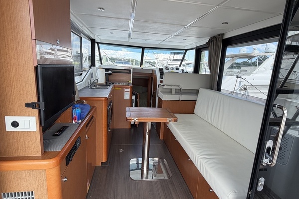 Okie Dokie 30ft Beneteau Yacht For Sale