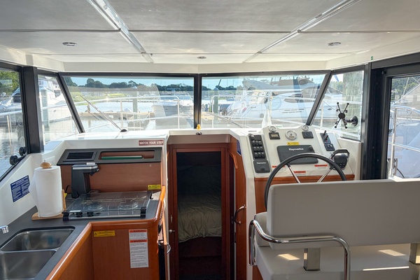 Okie Dokie 30ft Beneteau Yacht For Sale