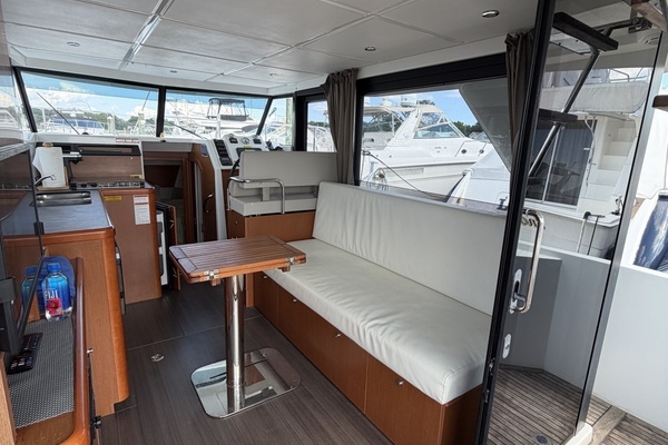 Okie Dokie 30ft Beneteau Yacht For Sale