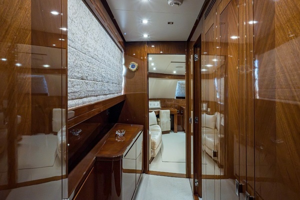 ALEGHI 108ft Sanlorenzo Yacht For Sale