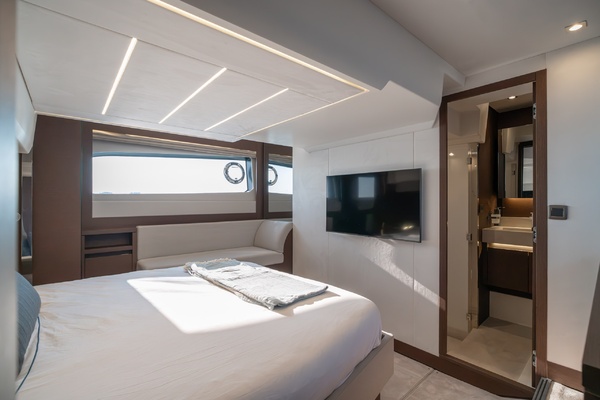 OUR TRADE 52ft Prestige Yacht For Sale