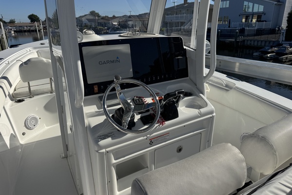 27ft Sea Hunt Yacht For Sale