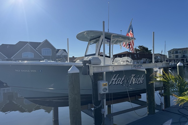 27ft Sea Hunt Yacht For Sale