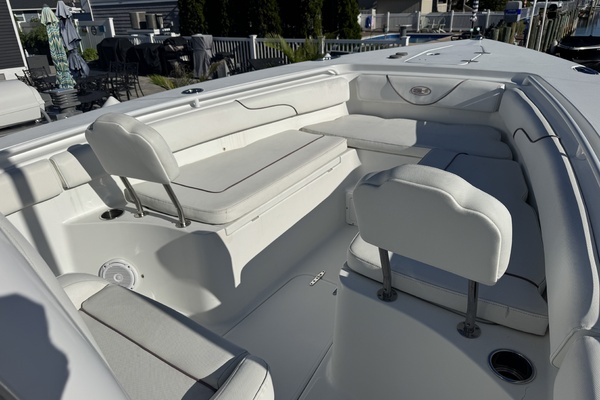27ft Sea Hunt Yacht For Sale