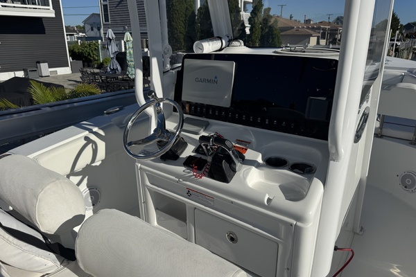 27ft Sea Hunt Yacht For Sale