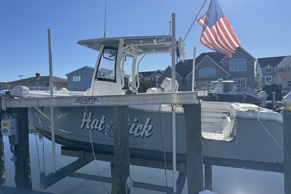 27ft Sea Hunt Yacht For Sale