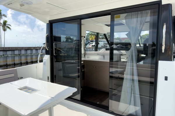40ft Jeanneau Yacht For Sale