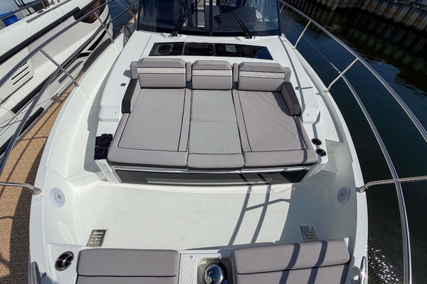 40ft Jeanneau Yacht For Sale