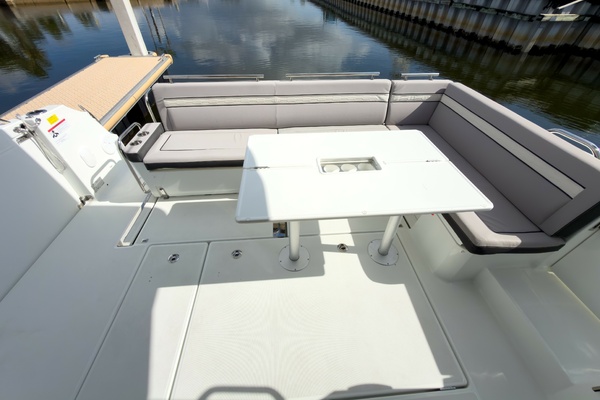 40ft Jeanneau Yacht For Sale