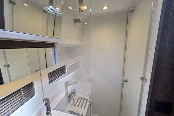 40ft Jeanneau Yacht For Sale