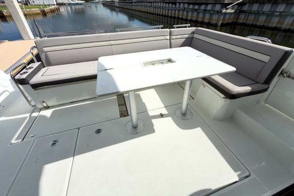 40ft Jeanneau Yacht For Sale