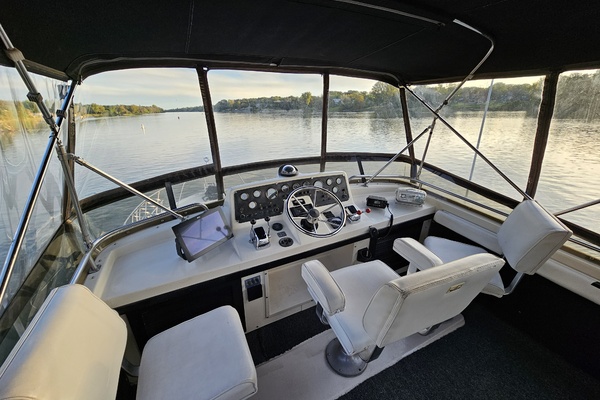 40ft Silverton Yacht For Sale