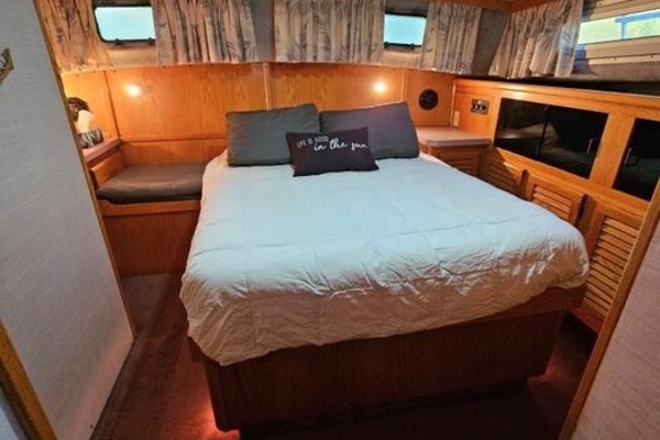40ft Silverton Yacht For Sale