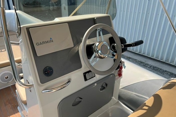 19ft Zodiac Yacht For Sale