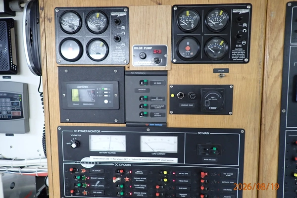Florida Bay Coaster Pilothouse Yacht For Sale