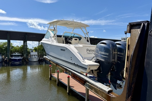 26ft Pursuit Yacht For Sale